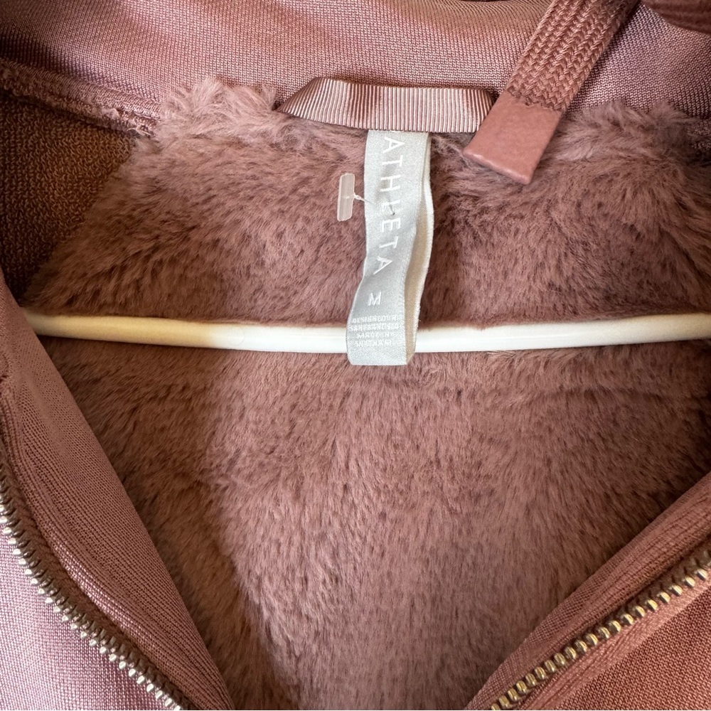 Athleta Mauve Sherpa Lined Zip-Up Jacket - Picture 5 of 6